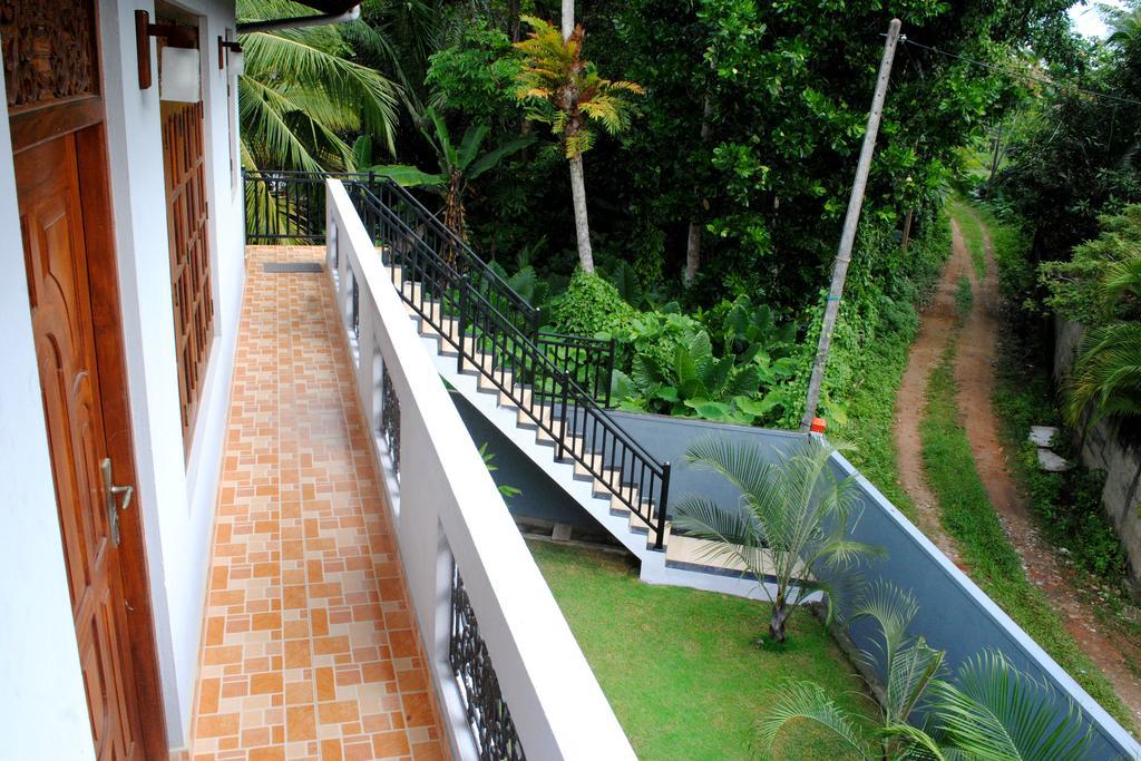 Cinnamon Holiday Inn Hikkaduwa Bagian luar foto